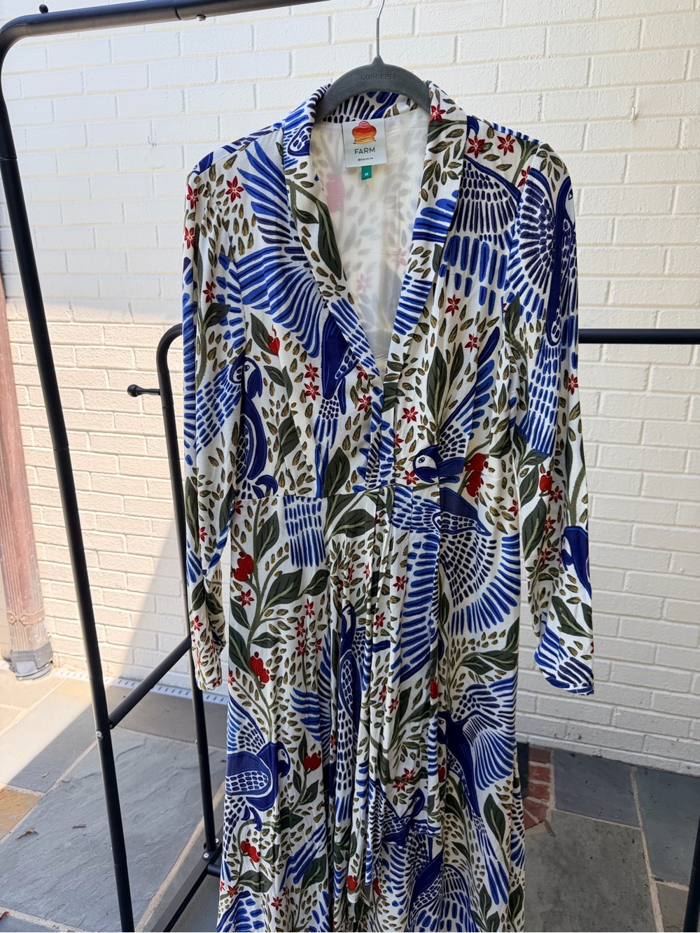 FARM Rio Blue & Cream Blue Macaw Maxi Dress - Picture 4 of 6